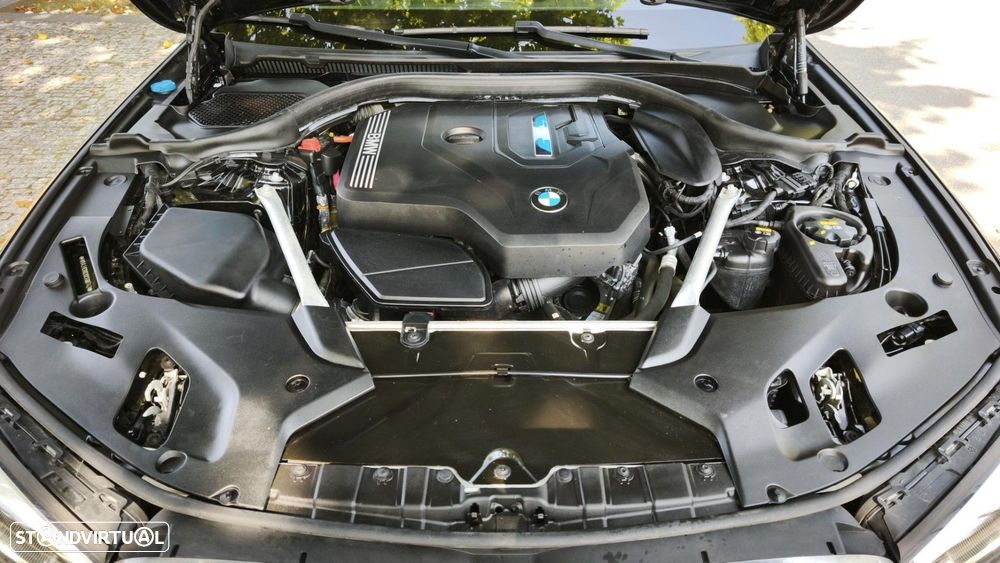 BMW 530 e xDrive Aut. Luxury Line — fotografia 34
