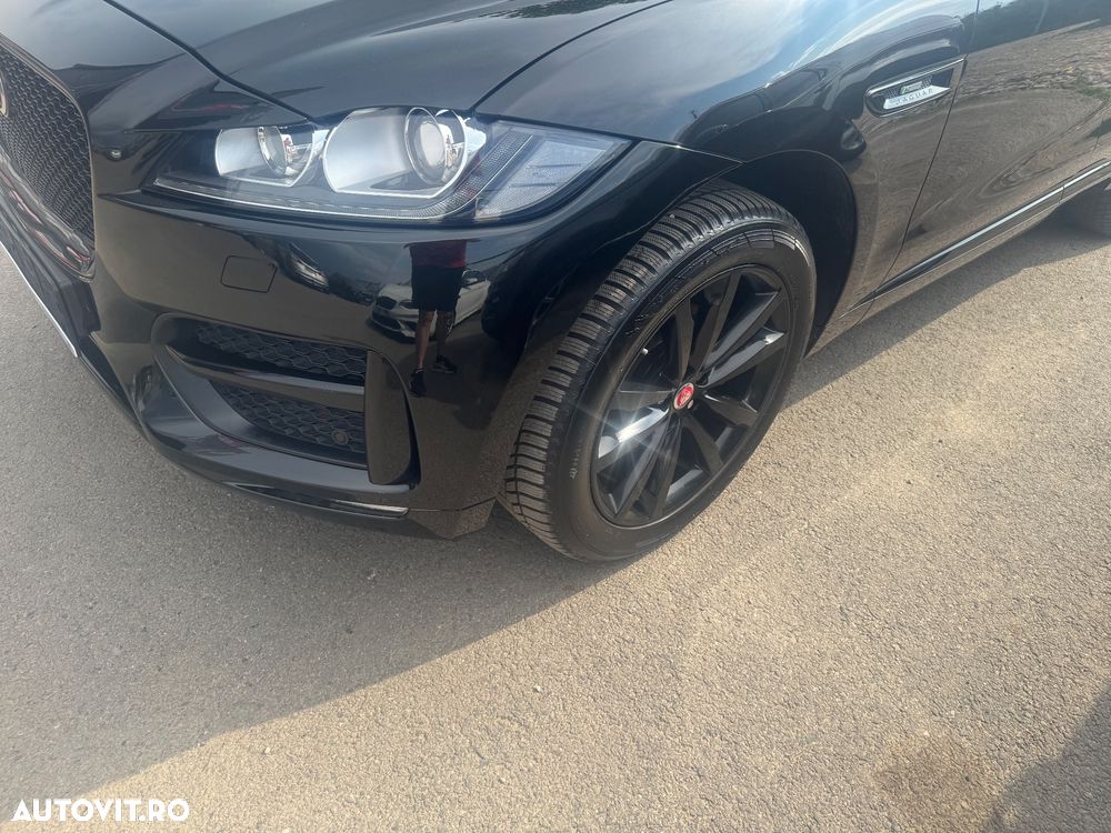 Jaguar F-Pace 20d AWD Aut. R-Sport - 31