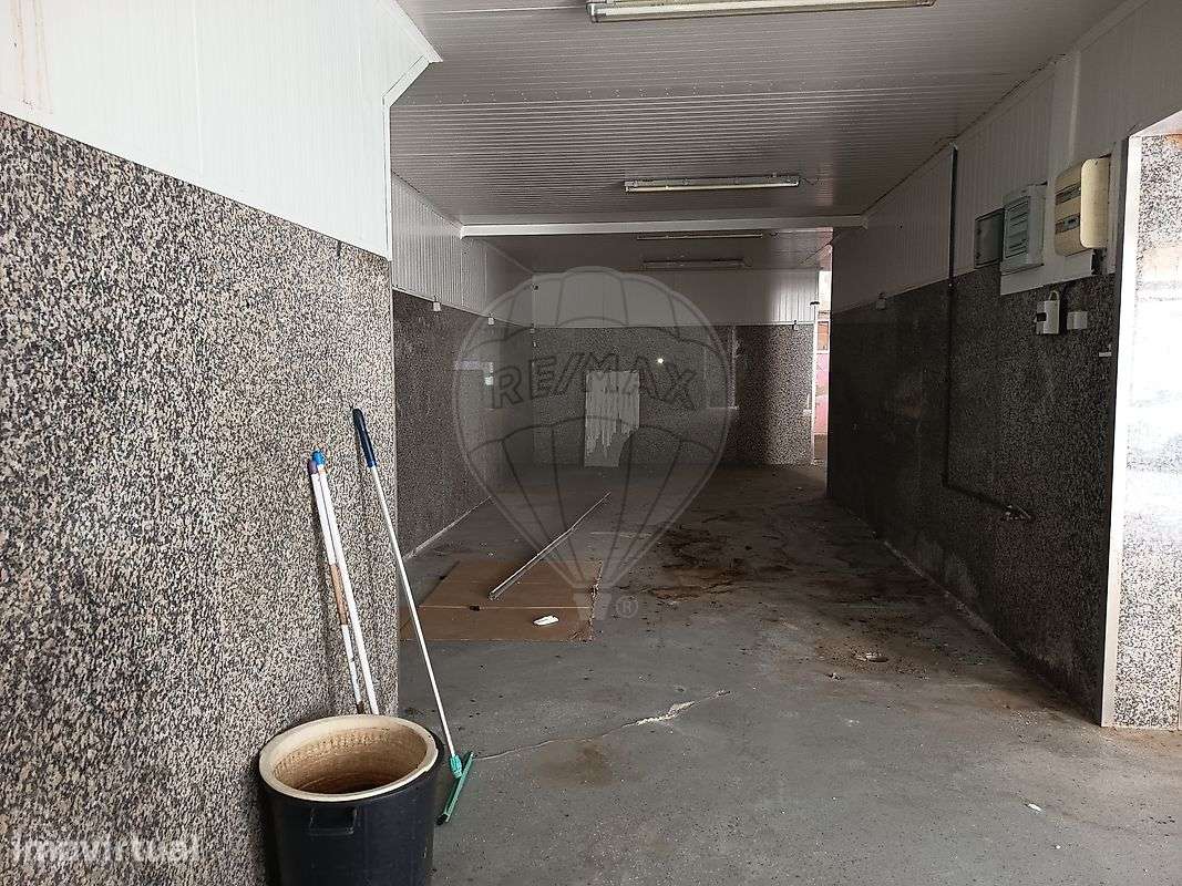 Moradia T1 para venda - Grande imagem: 2/7