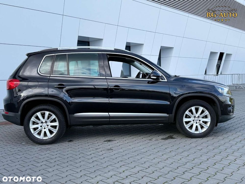Volkswagen Tiguan - 13