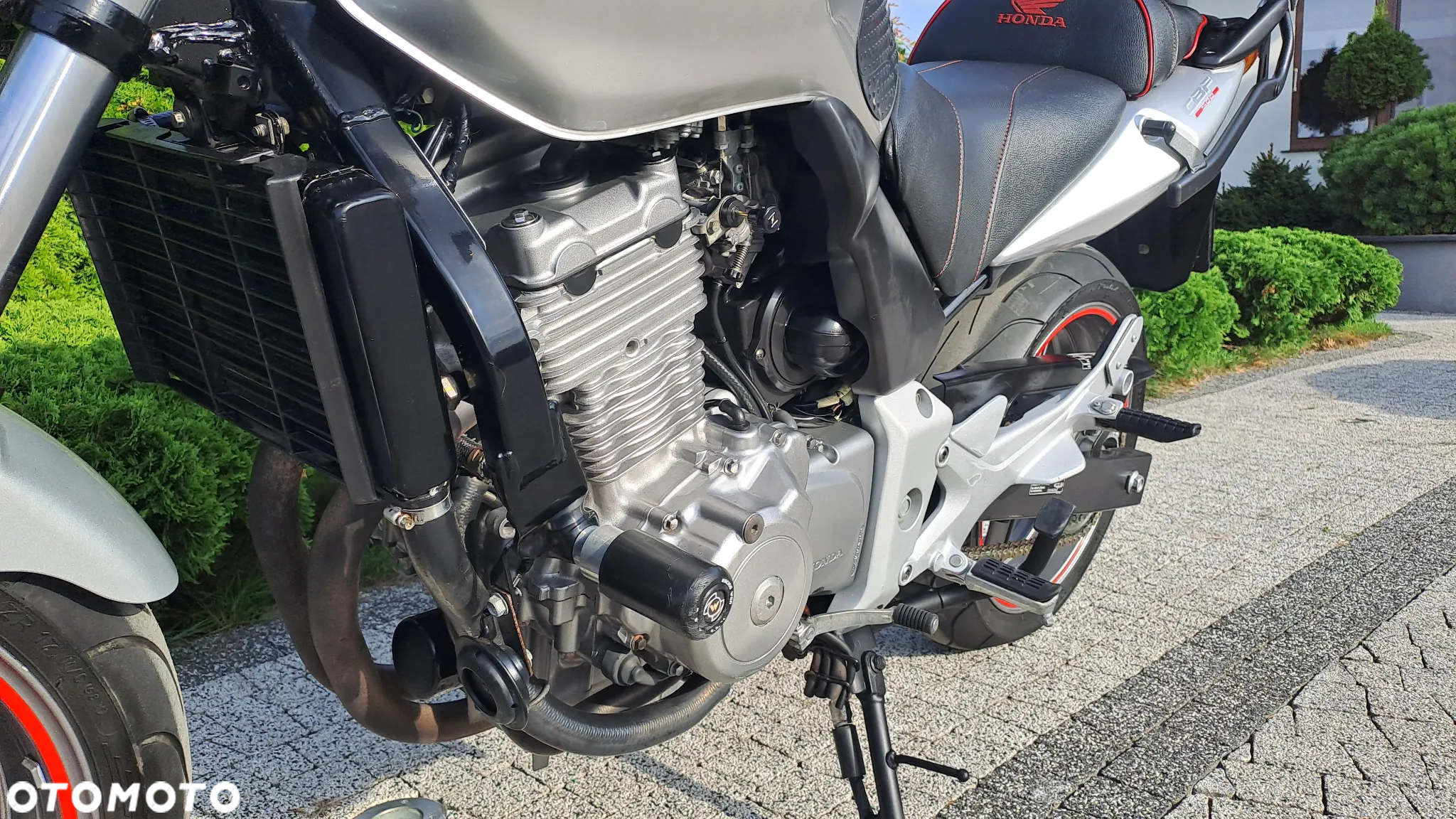 Honda CBF - 33