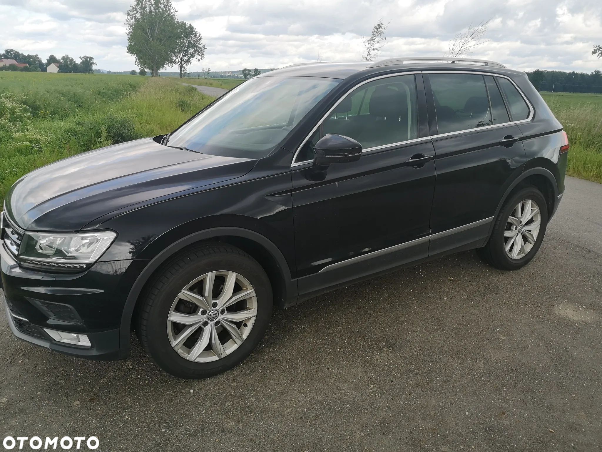 Volkswagen Tiguan 1.4 TSI BlueMotion Technology Exclusive - 1