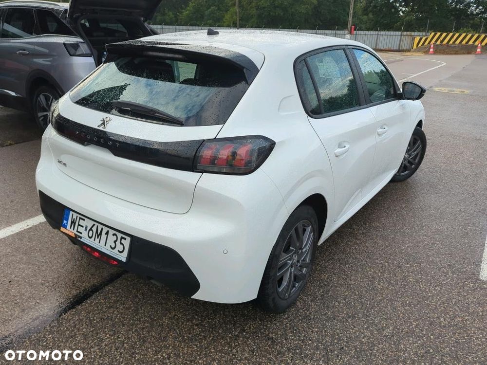 Peugeot 208 1.2 T Allure S&S - 4