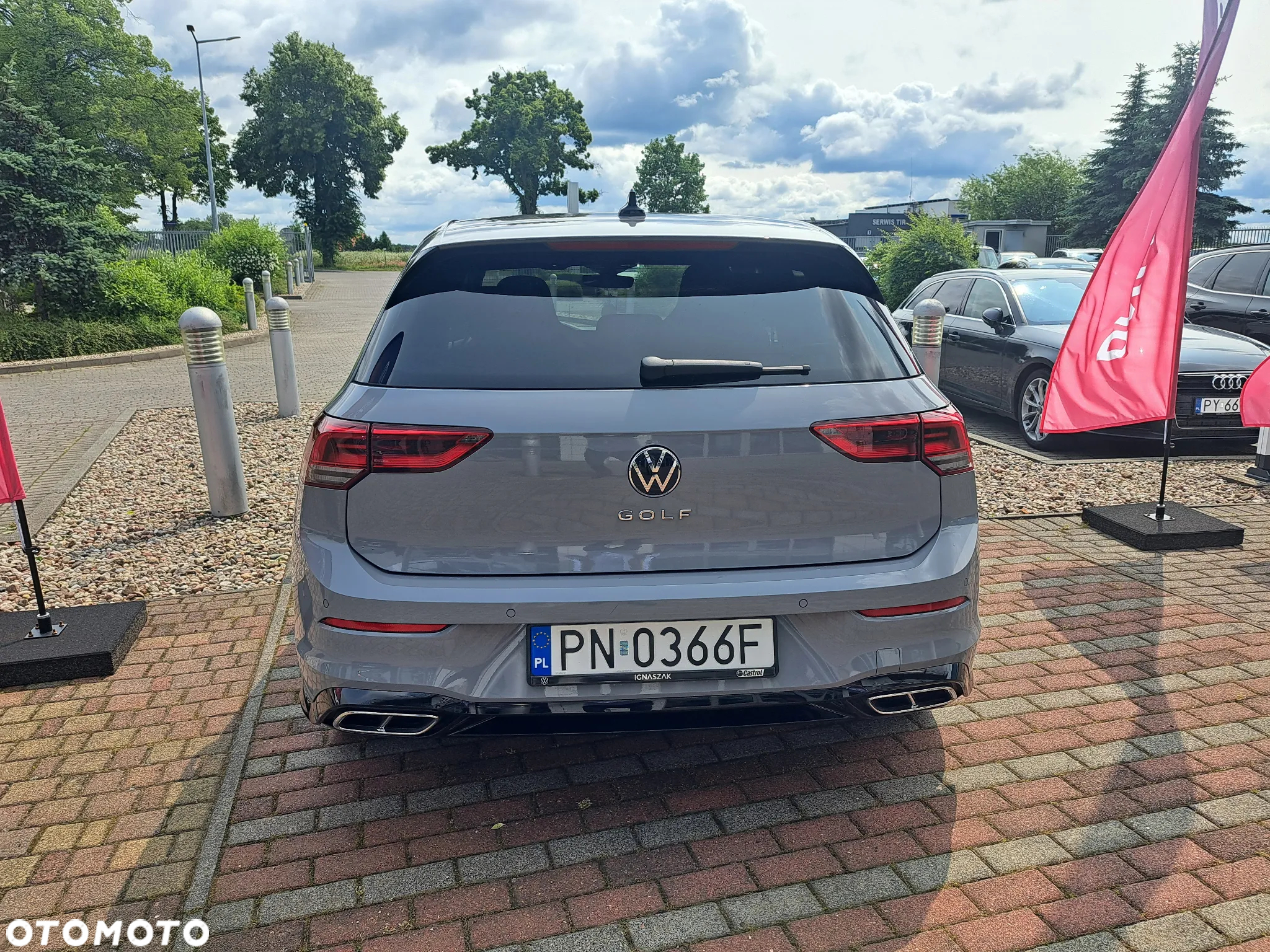 Volkswagen Golf VIII 1.5 TSI EVO R-Line - 3