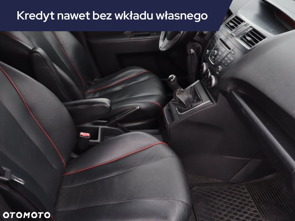 Mazda 5 - 11