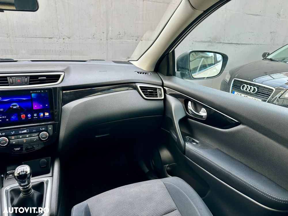 Nissan Qashqai - 12