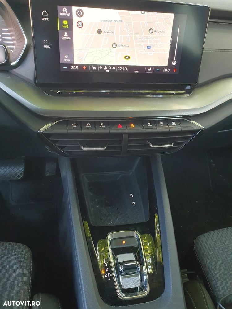 Skoda Octavia 2.0 TDI DSG Ambition - 6
