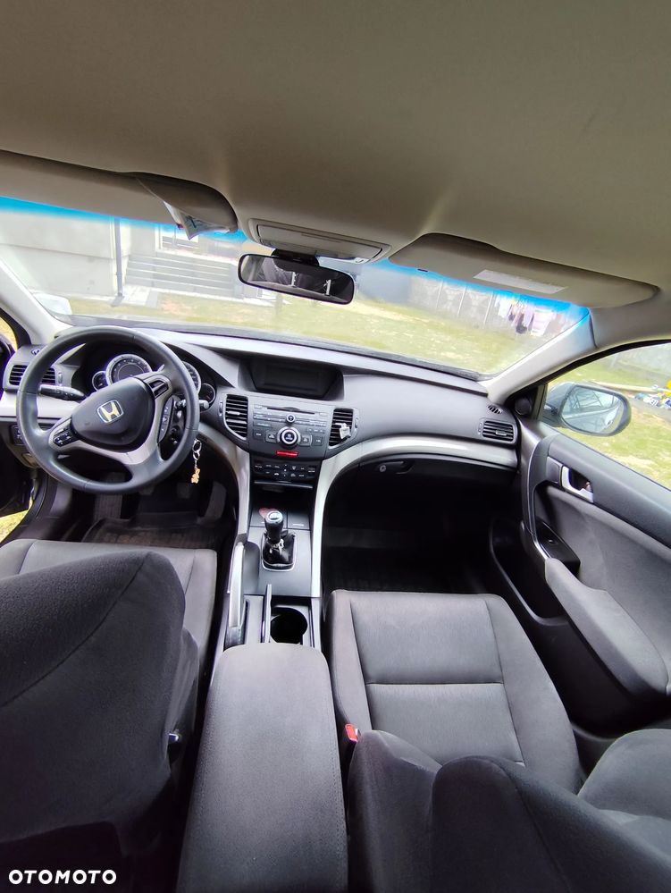 Honda Accord 2.0 Comfort - 6