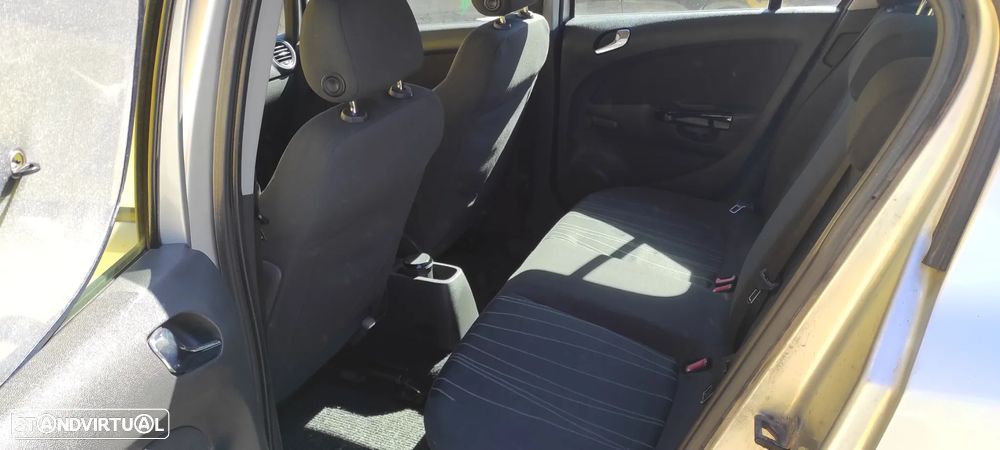 Opel Corsa 1.3 CDTi Enjoy - 12