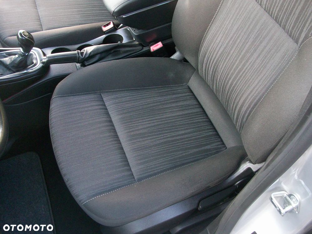 Opel Astra 1.4 Turbo Innovation - 17