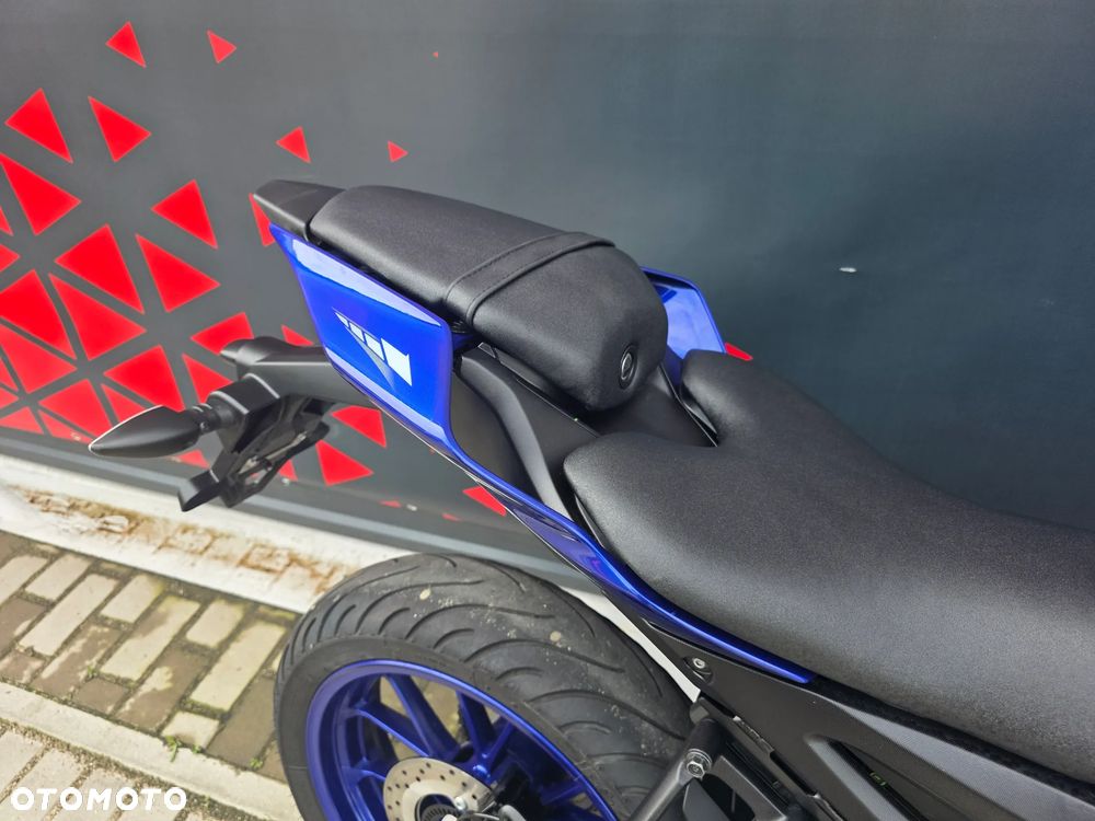 Yamaha YZF - 10