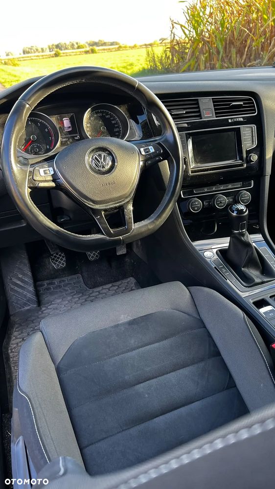 Volkswagen Golf 1.4 TSI BMT Highline - 8