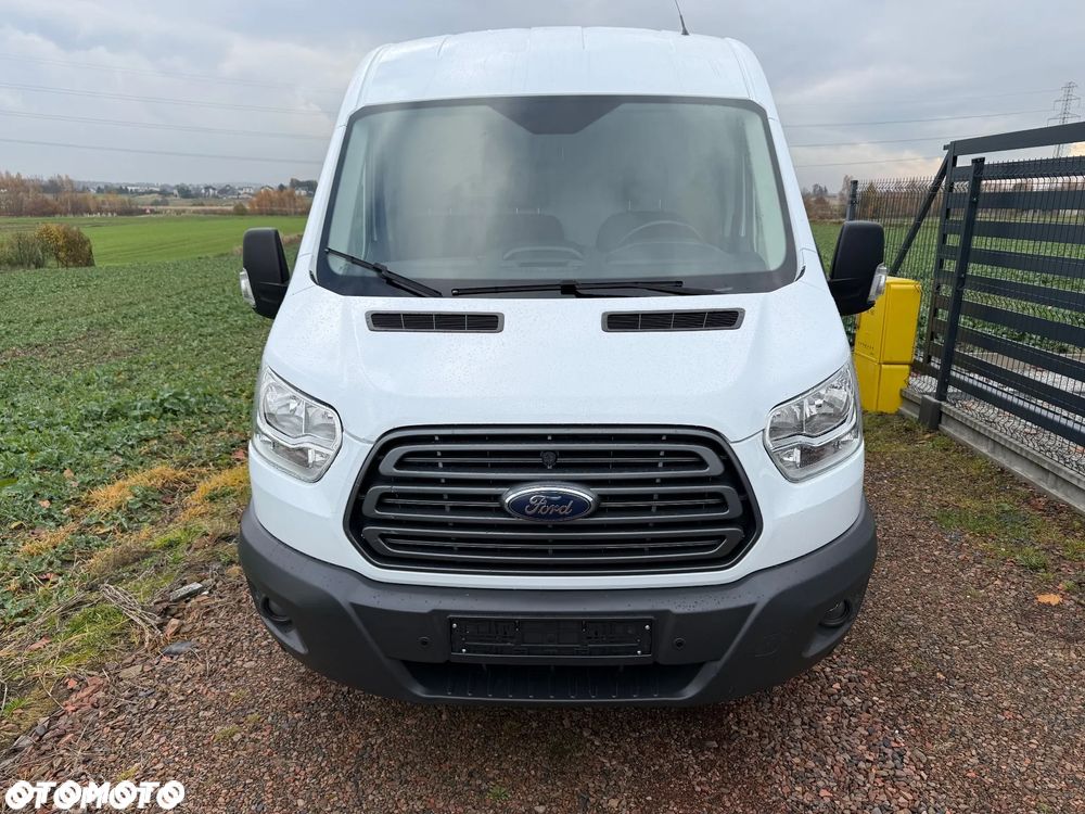 Ford Transit - 11