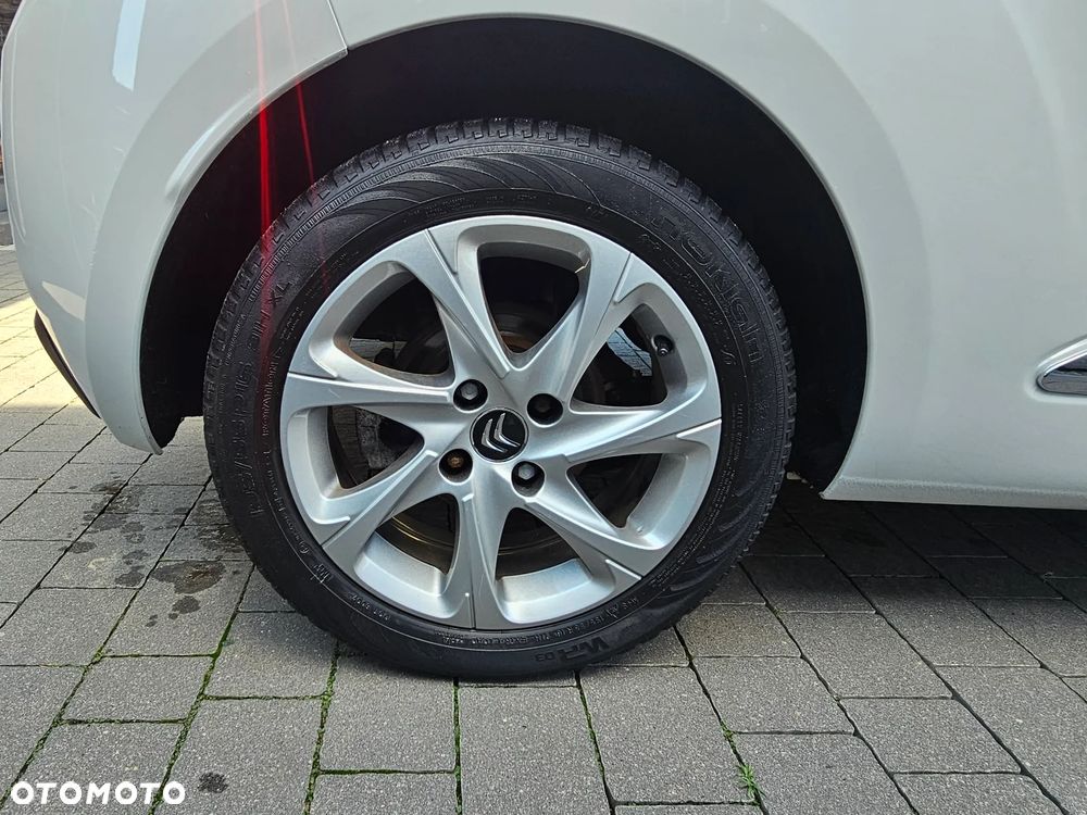 DS Automobiles DS 3 - 21