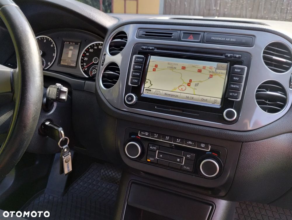 Volkswagen Tiguan 2.0 TDI 4Mot Sport&Style DSG - 9