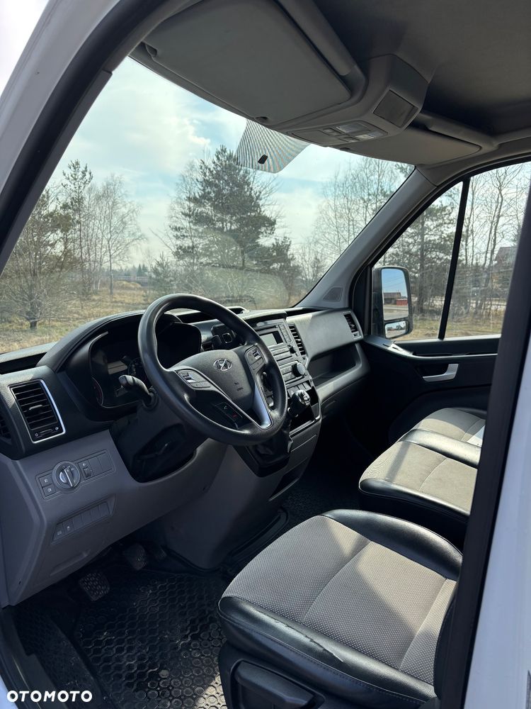 Hyundai H350 - 7