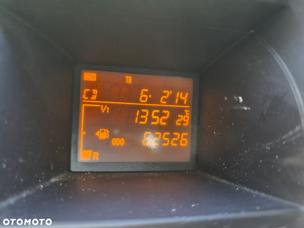Toyota iQ 1.0 Sol - 16