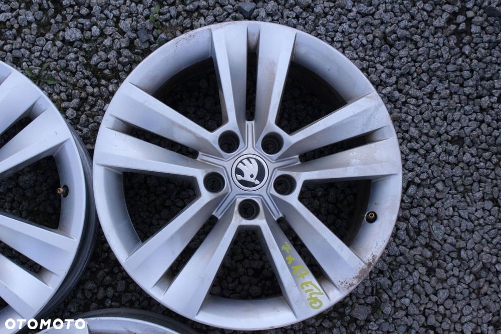 SKODA KODIAQ VW SEAT FELGA ALUMINIOWA 7Jx17 ET40 - 4