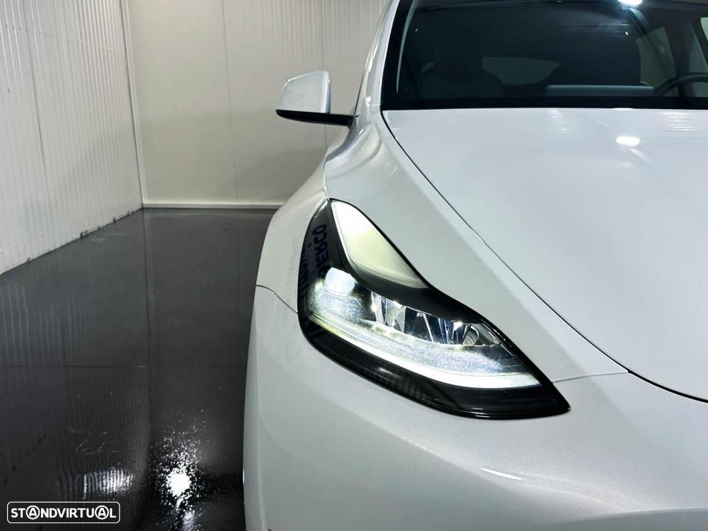 Tesla Model Y Standard - 15