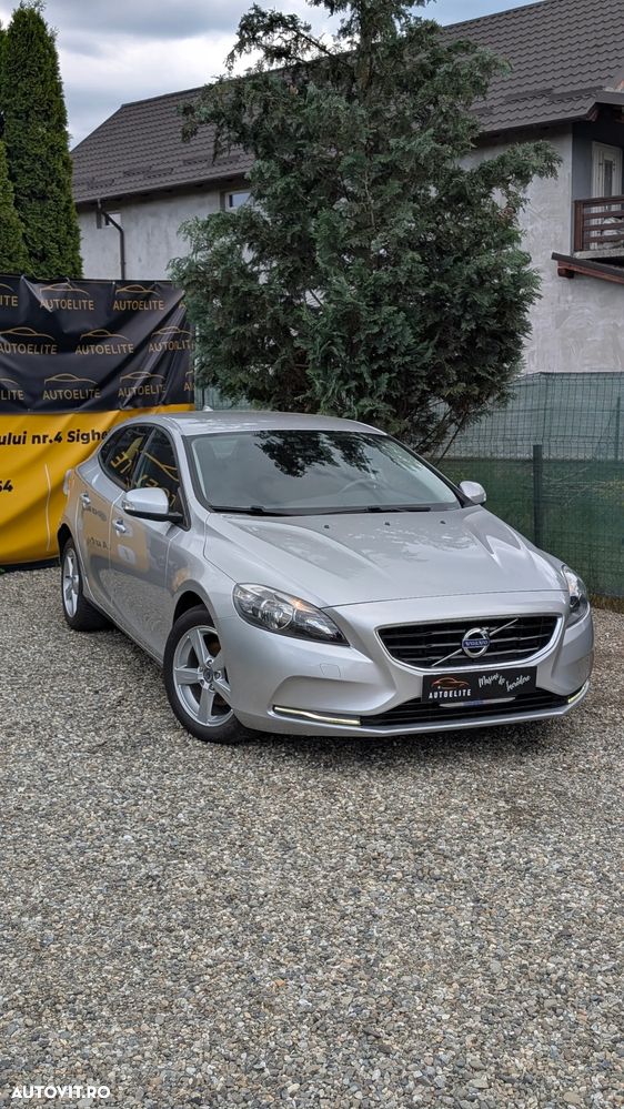 Volvo V40 D2 ECO Kinetic - 3