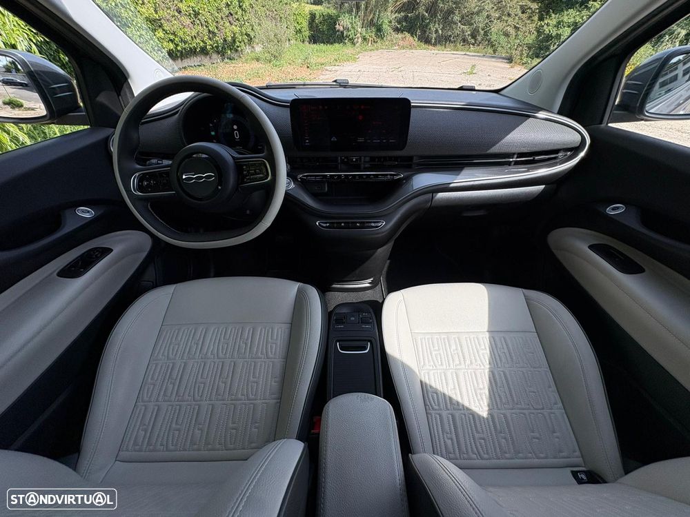 Fiat 500e La Prima - 35