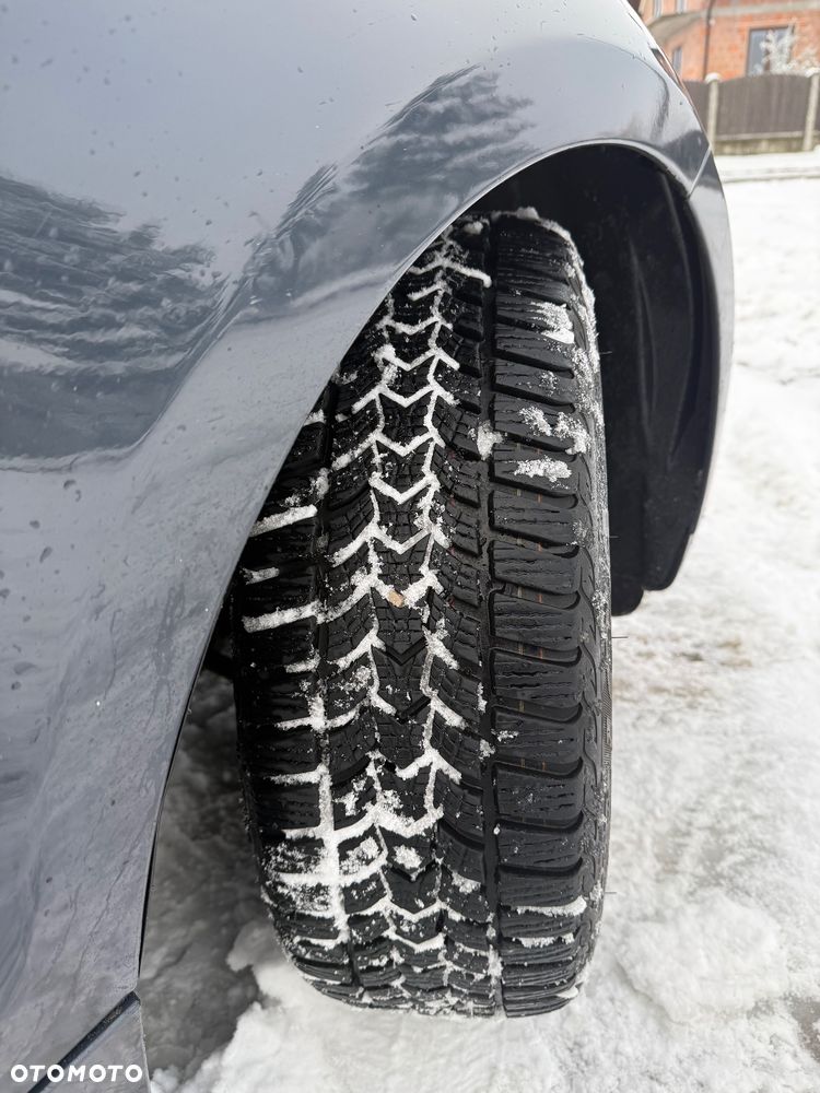 BMW Seria 1 118d DPF - 5