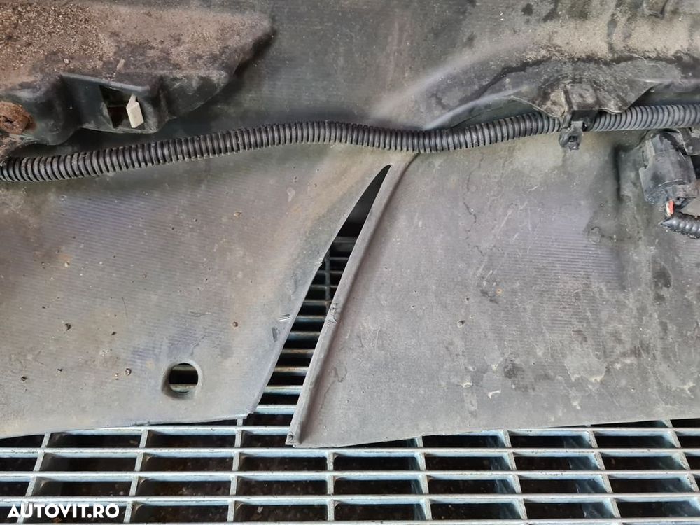 Bara spate Nissan Qashqai J11 2013 - 2017 SUV 4 Usi GRI (1023) LOVITA ȘI ZGÂRIATA CRĂPATĂ - 16