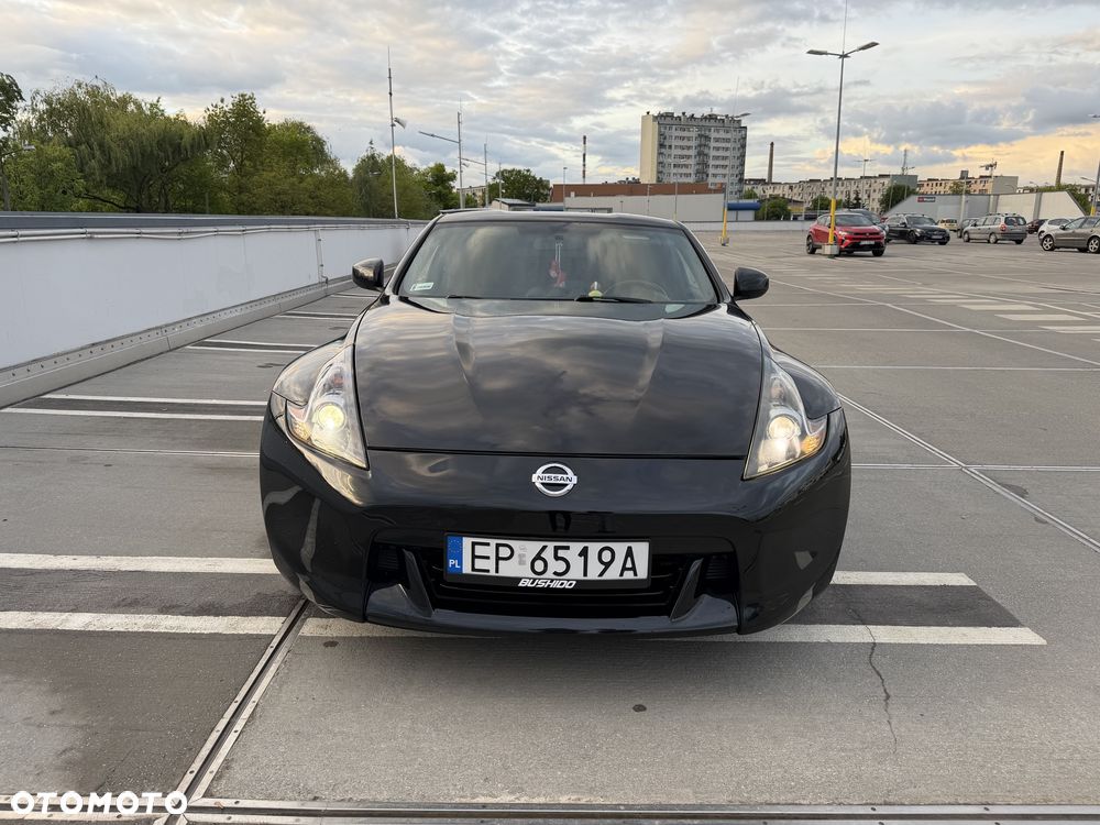 Nissan 370 Z - 3