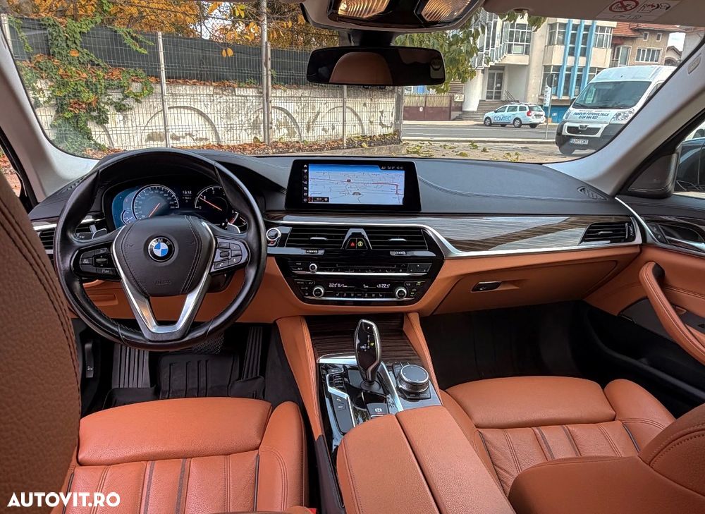 BMW Seria 5 520d xDrive AT - 4