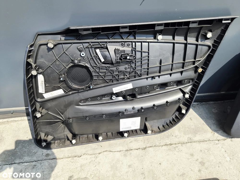 Boczki Drzwi Komplet Przód Tył BMW 1 E81 E87 Lift - 13