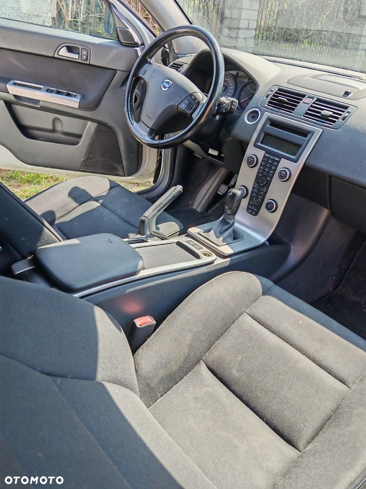Volvo V50 1.6D DRIVe Momentum Start-Stop - 22