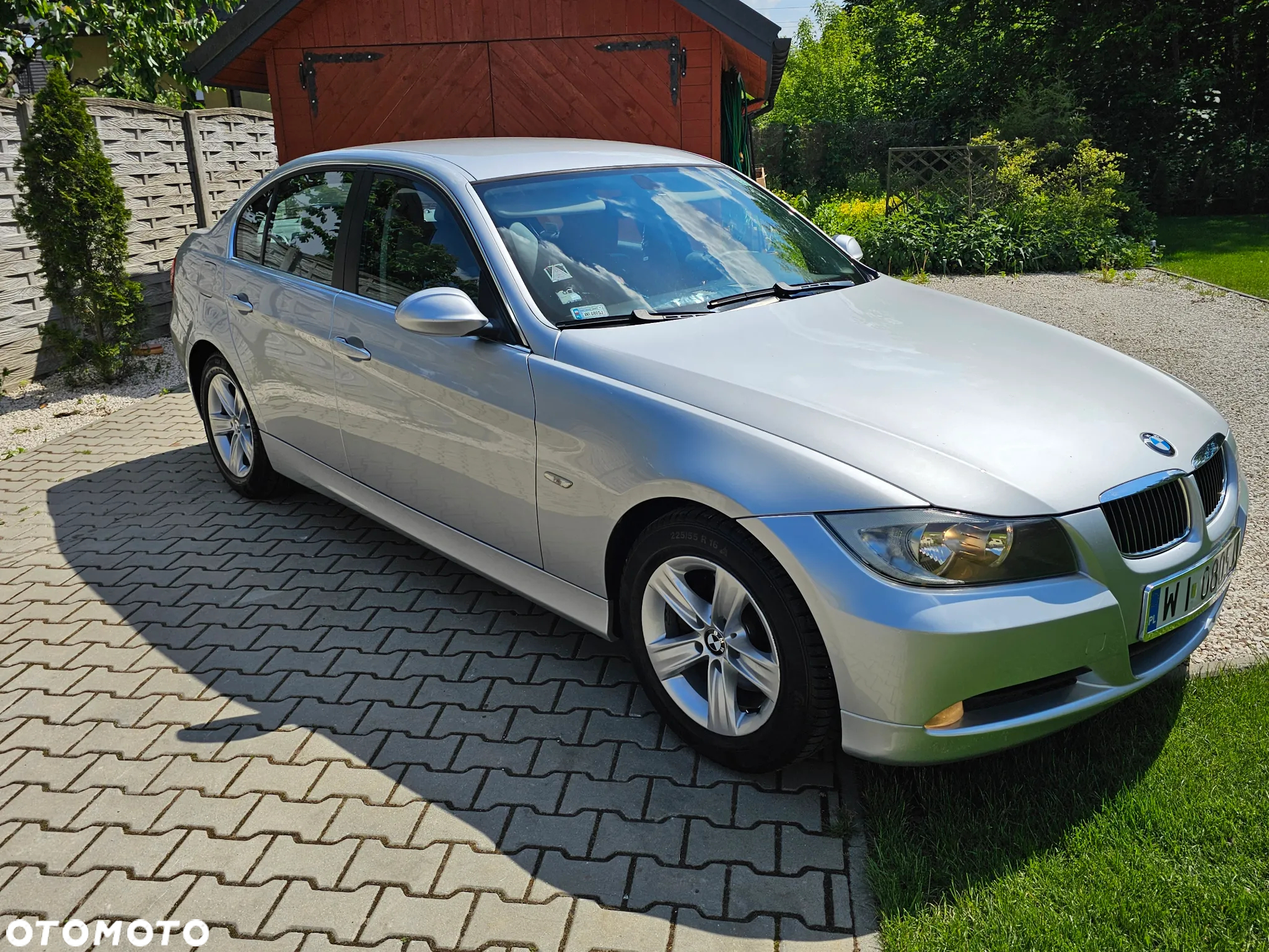 BMW Seria 3 325i - 4
