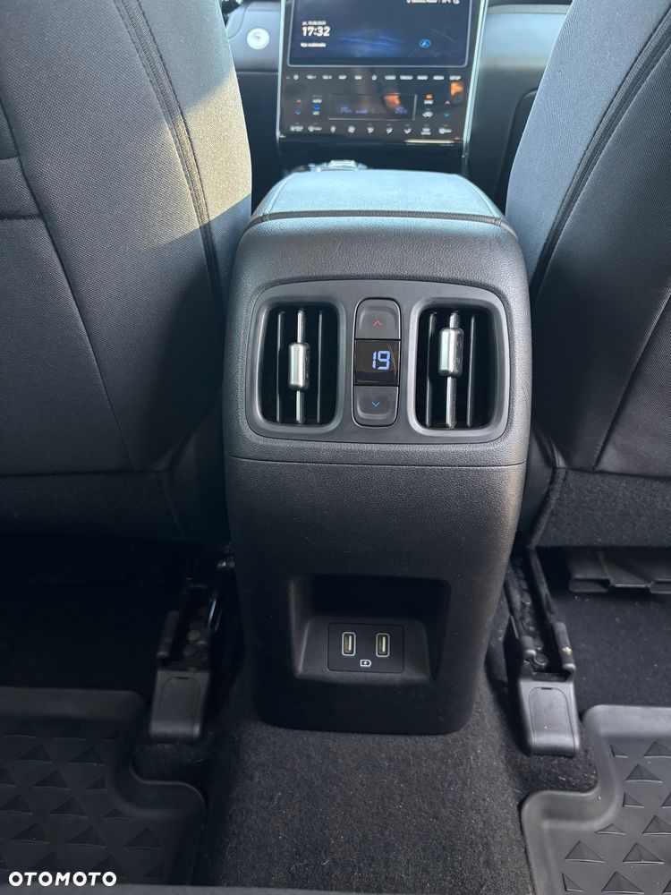 Hyundai Tucson - 12