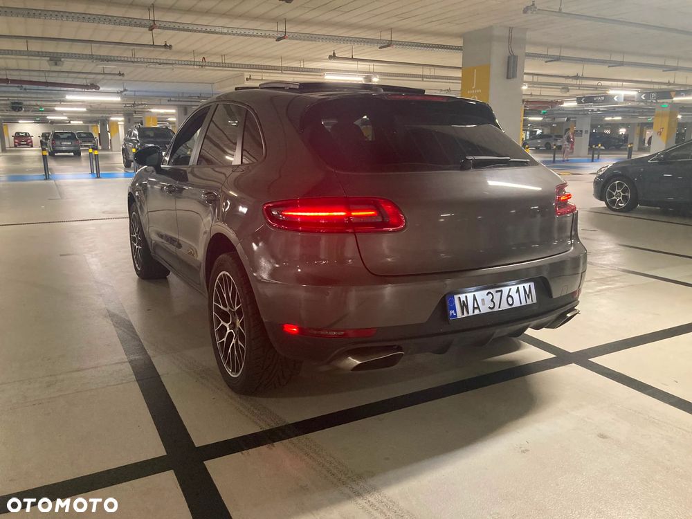 Porsche Macan Standard - 3