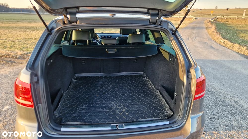 Volkswagen Passat 2.0 TDI 4Motion DSG BlueMotion Tech Highline - 15