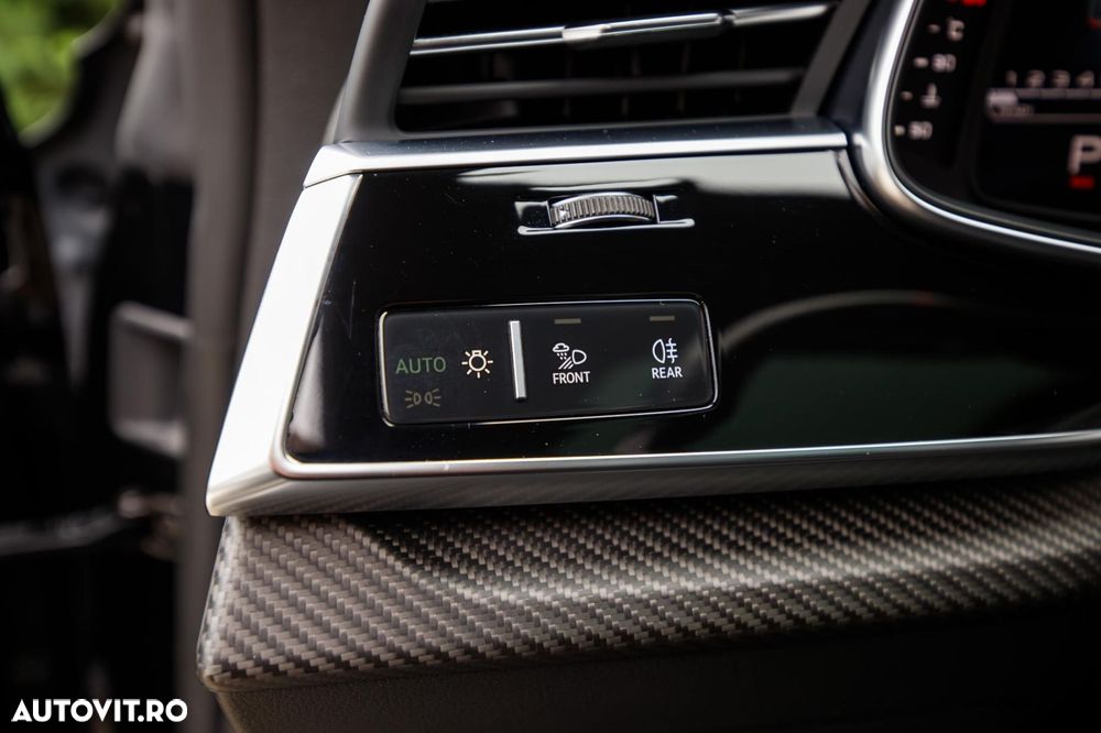 Audi RS Q8 4.0 TFSI quattro MHEV Tiptronic - 34