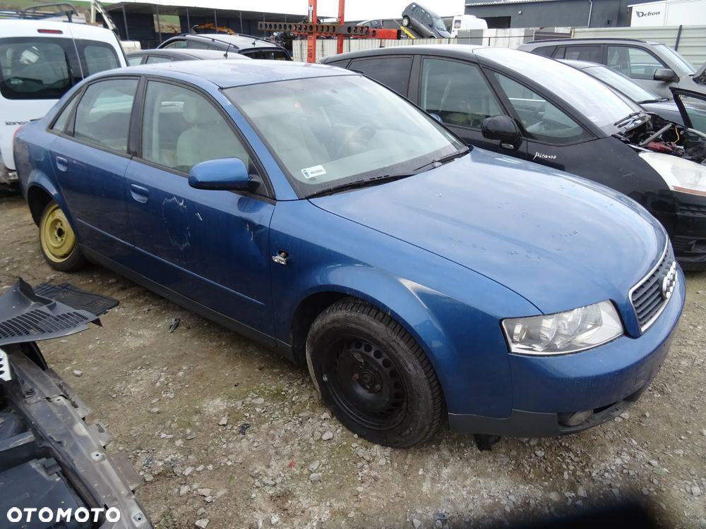 Audi A4 B6 (LZ5C) części zderzak maska błotnik lampa deska klapa drzwi - 2