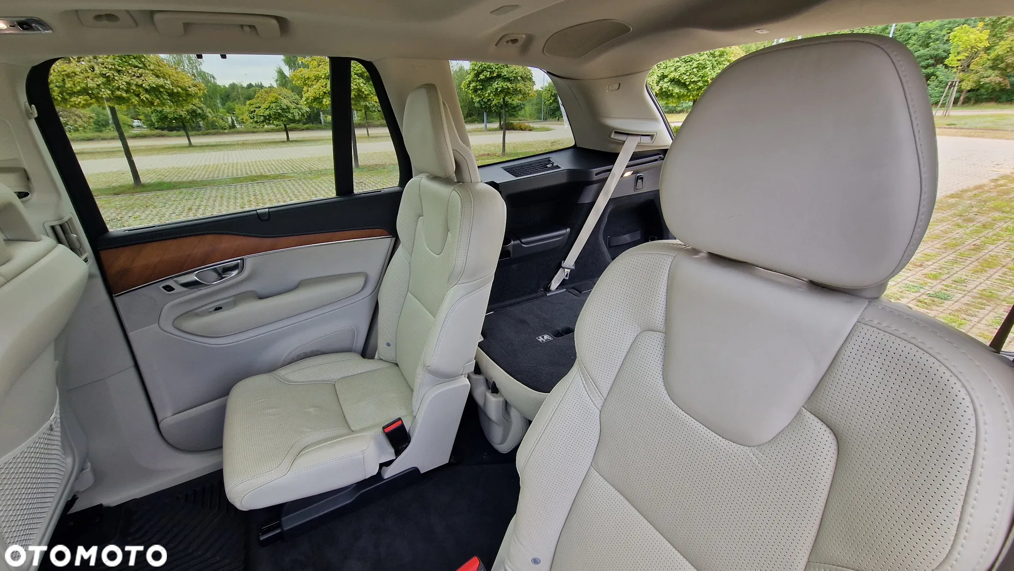 Volvo XC 90 T8 AWD Plug-In Hybrid Inscription 6os - 16