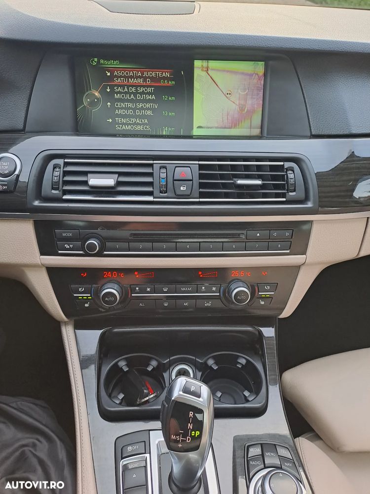 BMW Seria 5 525d xDrive Sport-Aut. Modern Line - 13