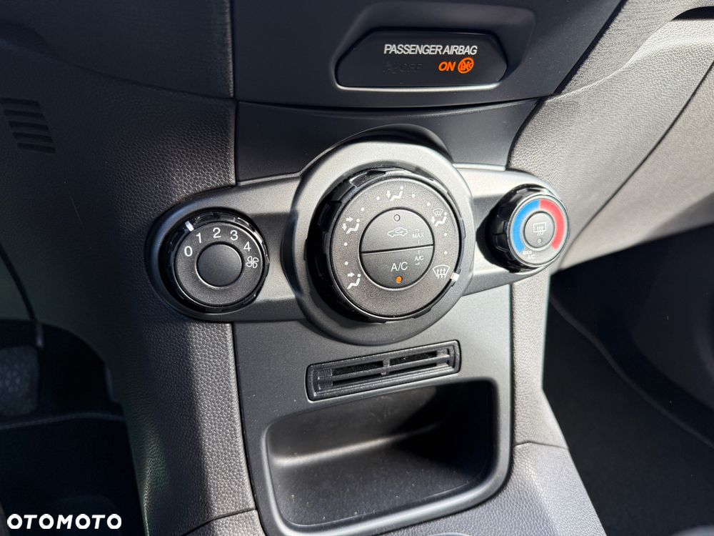 Ford Fiesta 1.25 Trend EU6 - 26