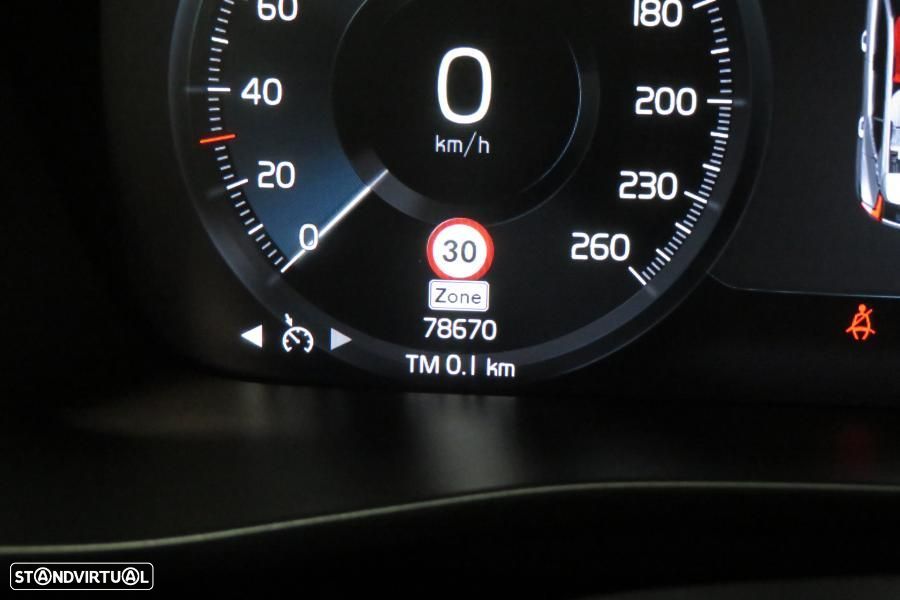 Volvo XC 40 1.5 T3 Momentum - 20