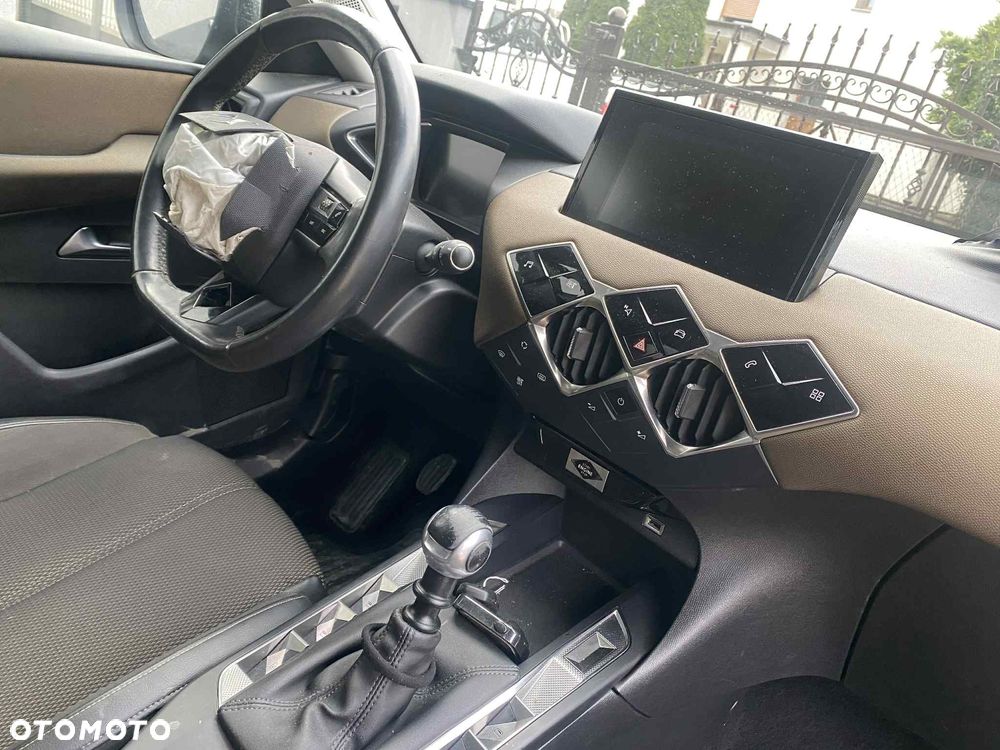 DS Automobiles DS 3 Crossback 1.5 BlueHDi Chic - 12