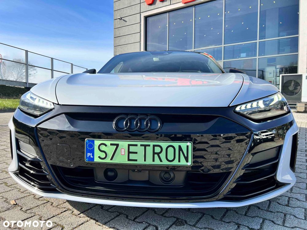 Audi e-tron S Quattro - 14