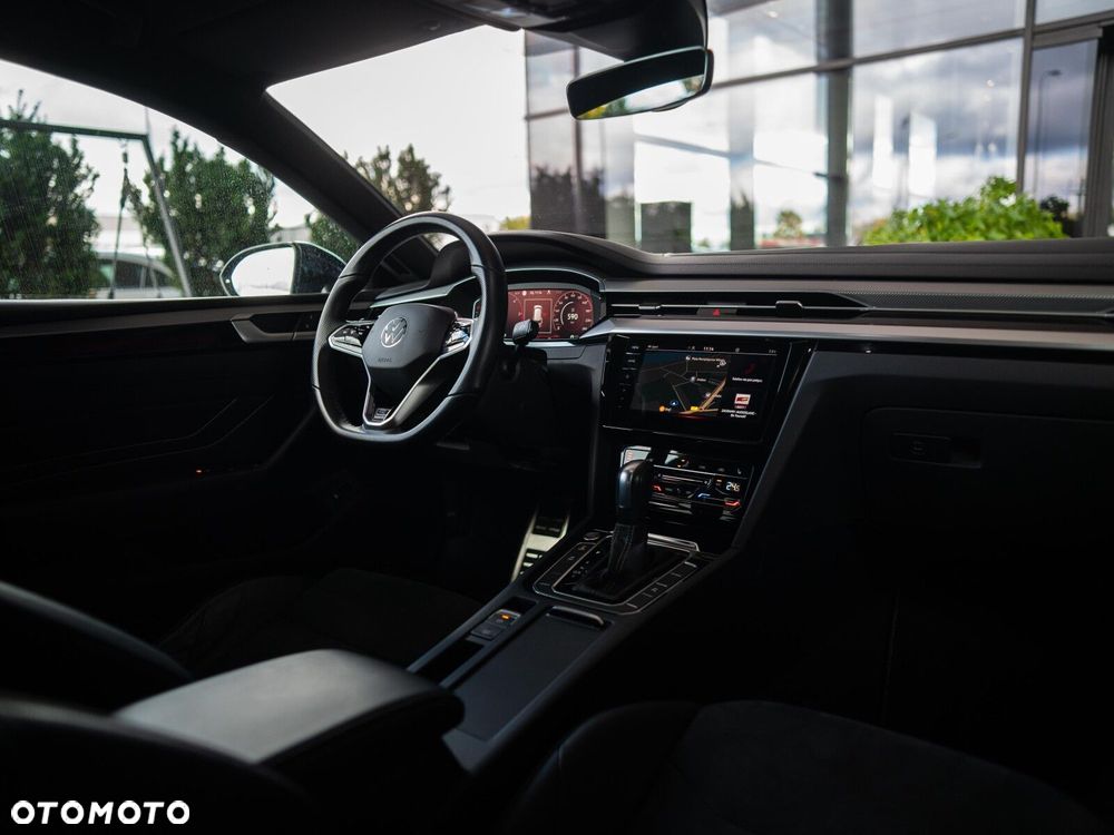 Volkswagen Arteon 2.0 TDI R-Line DSG - 29