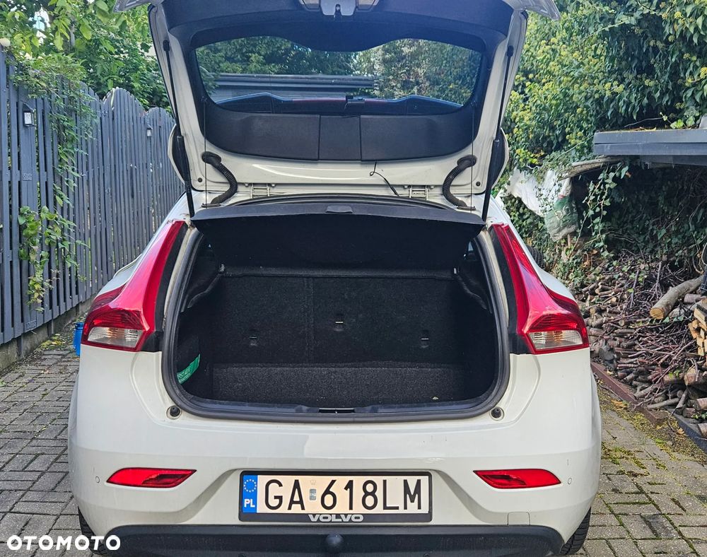 Volvo V40 D2 Kinetic - 5