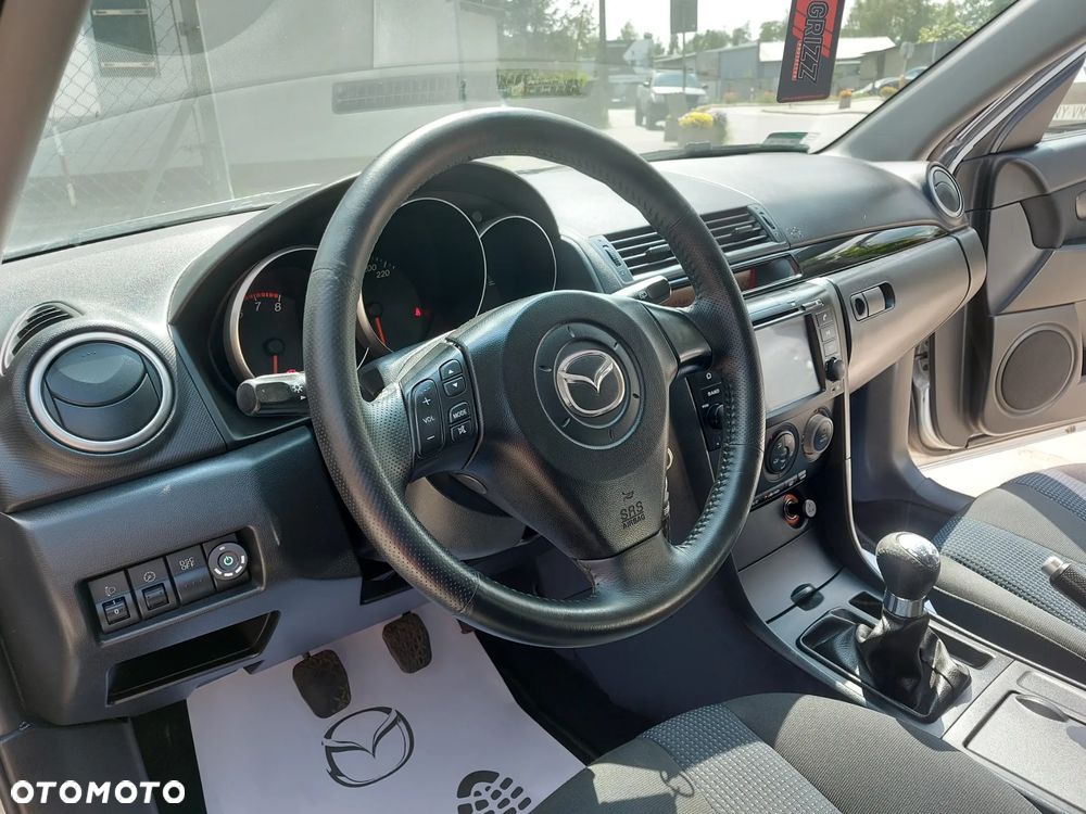 Mazda 3 1.6 Sport Exclusive - 24