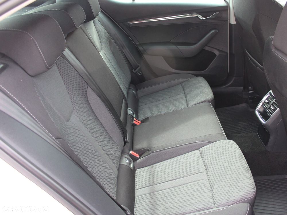 Skoda Octavia - 15