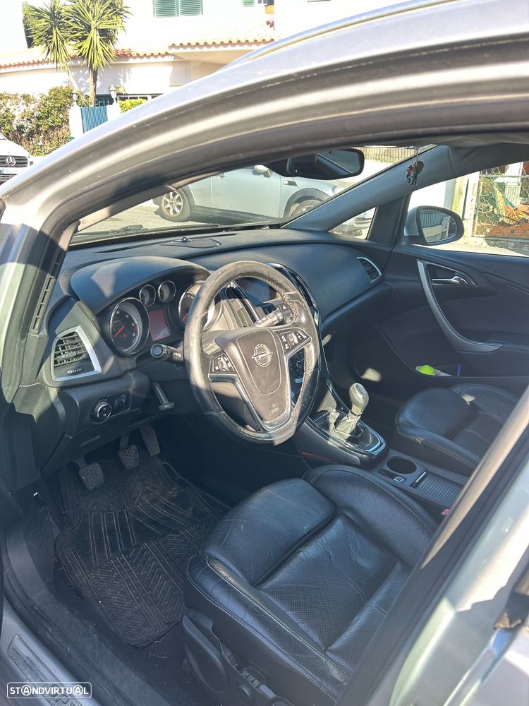 Opel Astra Sports Tourer - 6