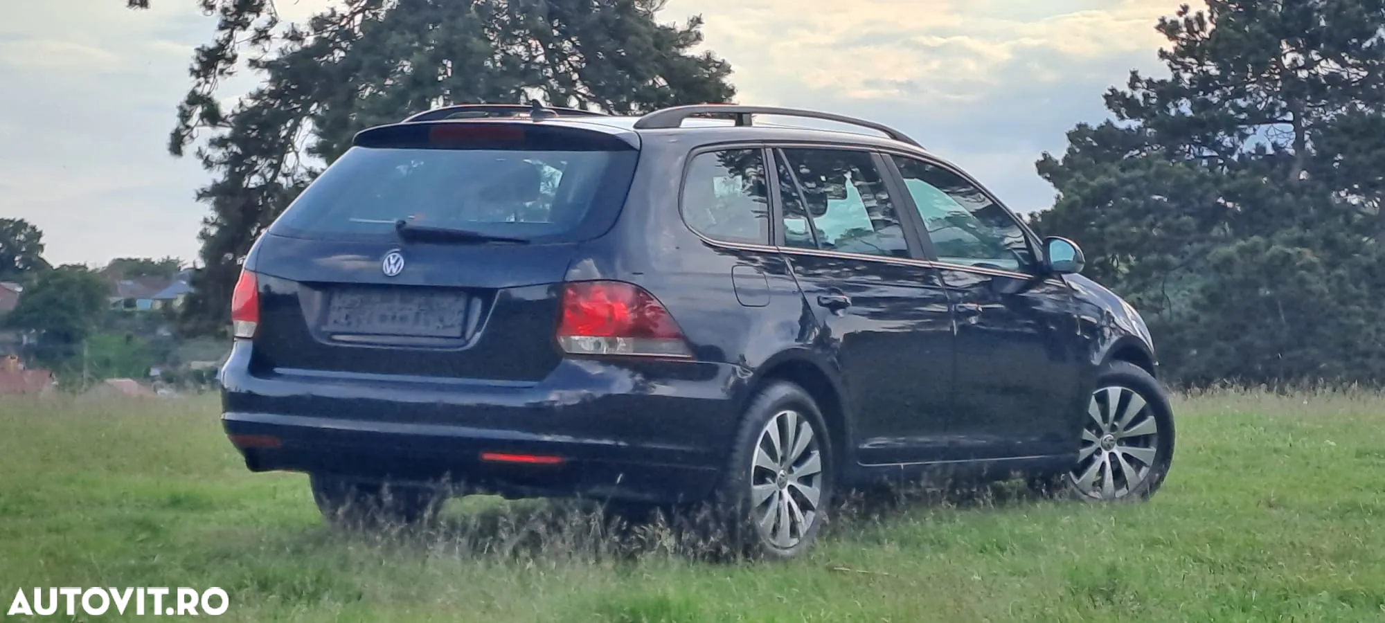 Volkswagen Golf Variant 1.6 TDI BlueMotion Technology Comfortline - 15