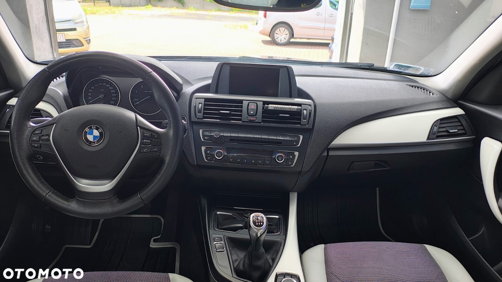 BMW Seria 1 118d Urban Line - 10